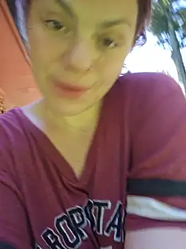 Snapshot of MissBrooke21 chatting on 07/18/26, 03:05 MissBrooke21 online show from 07/18/26, 03:05