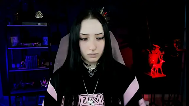 MonicaLowes online show from 07/01/26, 08:16