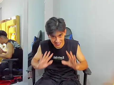 TaylerCruz online show from 07/01/26, 09:14