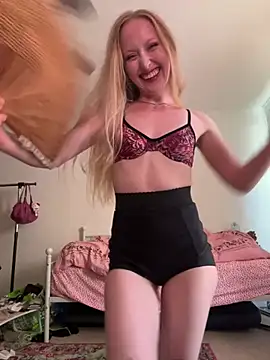 ekaterina-goddess online show from 07/06/26, 02:08