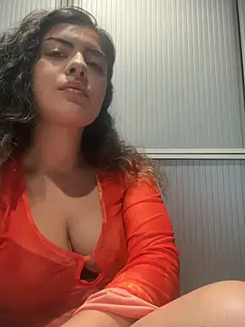 Aylin Sugar online show from 07/08/26, 02:10