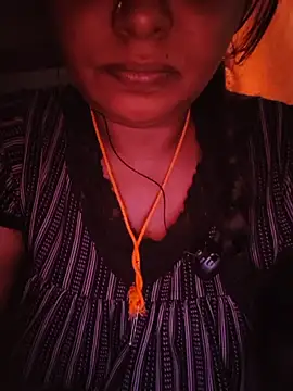 OfficialYazhiniStar online show from 07/19/26, 05:33