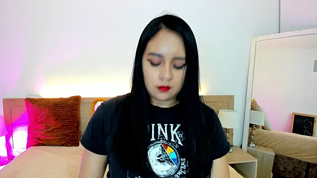 Miaa Velvet  online show from 07/02/26, 03:06