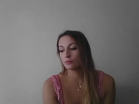 LucyFemme online show from 07/07/26, 01:15