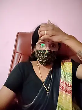 tamil peenqueen online show from 07/07/26, 07:34