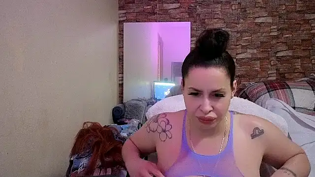 imisamoore69 online show from 02/19/26, 01:45