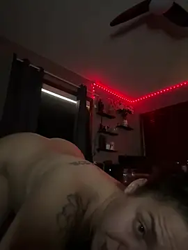 imisamoore69 online show from 07/10/26, 12:08
