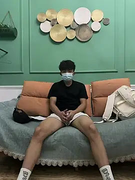 Snapshot of Mrwang66666 chatting on 07/16/26, 02:12 Mrwang66666 online show from 07/16/26, 02:12