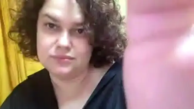 QueenGenra online show from 07/05/26, 07:21