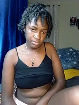 boobqueen15 online show from 07/04/26, 10:16