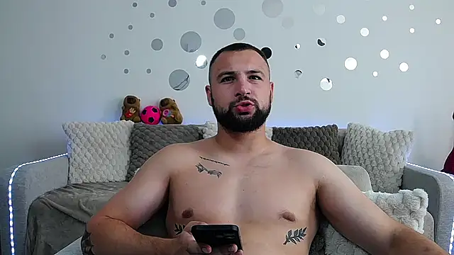 liam studd online show from 07/03/26, 04:08