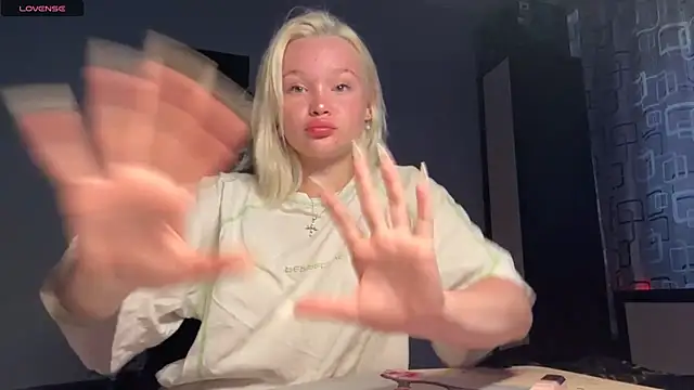 JoleneDorow online show from 07/06/26, 01:57