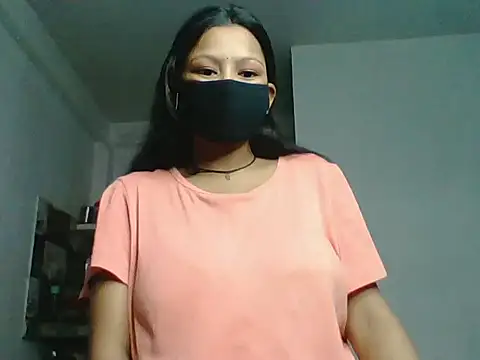 AKSHITA SINGH  online show from 07/05/26, 04:03