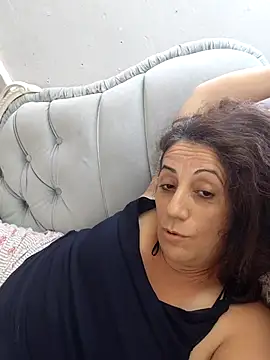 esineee online show from 07/14/26, 11:38