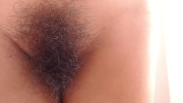 Snapshot of sweet_barbiie chatting on 01/05/25, 03:45 sweet barbiie online show from 01/05/25, 03:45