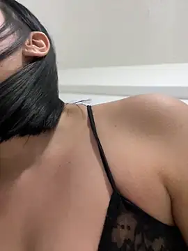 GiaOwens  online show from 07/15/26, 07:52
