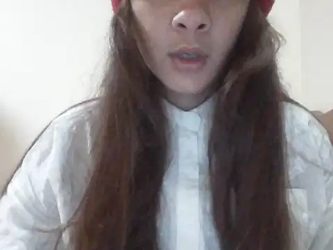 ZaraBacardi online show from 07/08/26, 12:15