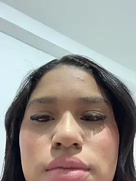 Snapshot of Eimy_M chatting on 07/17/26, 08:14 Eimy M online show from 07/17/26, 08:14