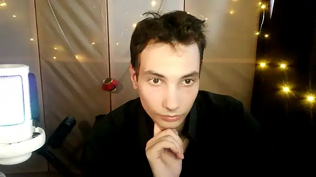 Merlin  Good online show from 07/08/26, 01:26