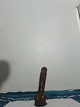 Magic Bussy online show from 07/16/26, 08:48