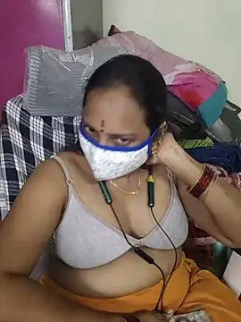 amudha143 online show from 07/13/26, 06:33