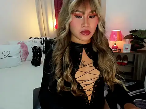 Queen lore online show from 07/09/26, 06:23