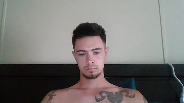Snapshot of Malemodelxxl chatting on 07/08/26, 08:13 Malemodelxxl online show from 07/08/26, 08:13