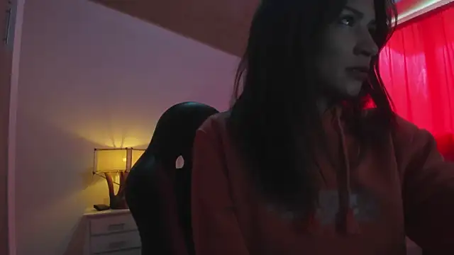 zoeliann online show from 07/16/26, 05:30