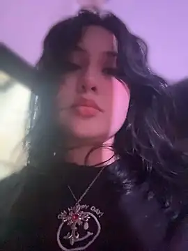 Taelynn- online show from 07/11/26, 10:44