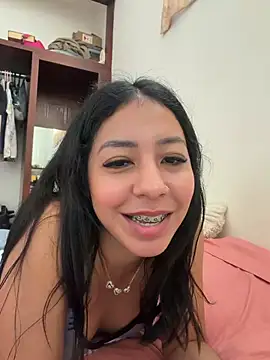 Snapshot of kari_rive chatting on 07/21/26, 07:49 kari rive online show from 07/21/26, 07:49