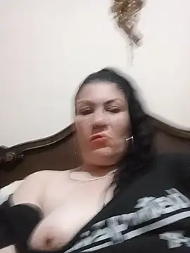 Snapshot of Tamara_Hot_69 chatting on 07/19/26, 07:23 Tamara Hot 69 online show from 07/19/26, 07:23