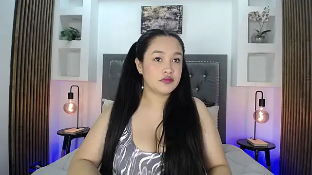 Clohe Jones online show from 07/25/26, 01:19
