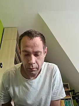 matdev82 online show from 07/11/26, 05:21