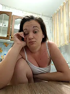 JeanneLoryzia online show from 07/15/26, 08:47