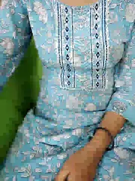 Snapshot of DEEPA_33 chatting on 07/20/26, 06:21 DEEPA 33 online show from 07/20/26, 06:21