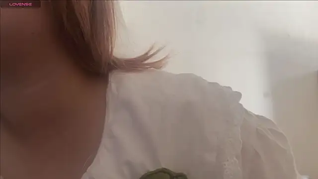 xiaoyy-001 online show from 07/12/26, 04:14