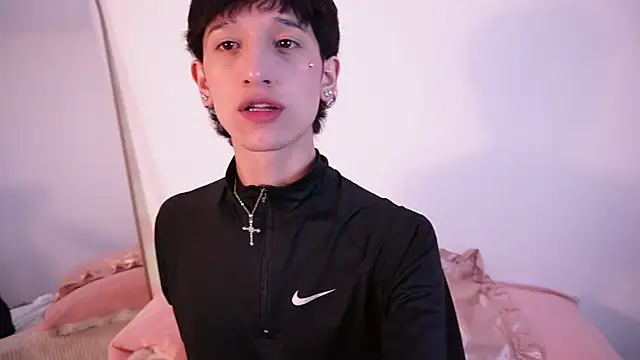 suki dolll online show from 07/15/26, 03:39