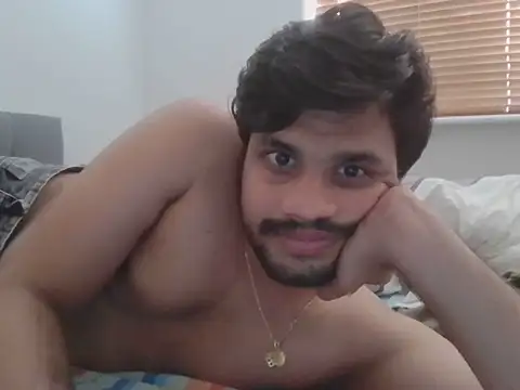 Snapshot of Charan_14 chatting on 07/12/26, 04:53 Charan 14 online show from 07/12/26, 04:53