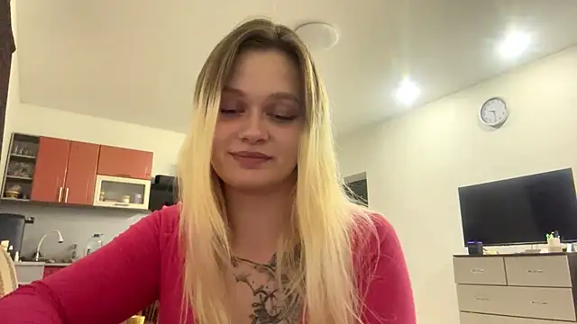 MaggyVerse online show from 07/14/26, 02:23