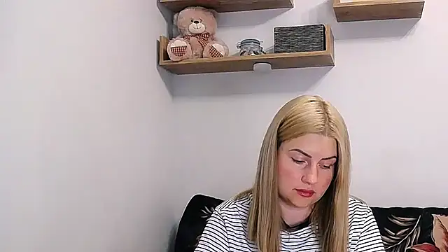 alisenties online show from 07/10/26, 02:41