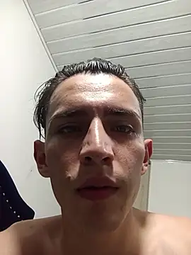 Snapshot of Juan_felipe_ chatting on 07/31/26, 10:53 Juan felipe online show from 07/31/26, 10:53