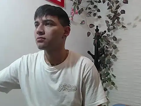 omar202612 online show from 07/15/26, 12:43