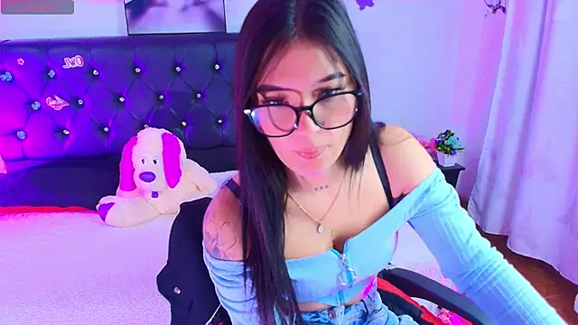 Snapshot of Stefanny_Sweett_ chatting on 07/15/26, 12:32 Stefanny Sweett online show from 07/15/26, 12:32