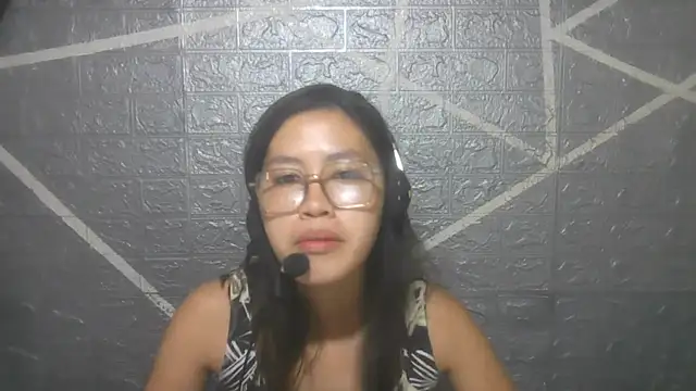 RaquelLeibfried online show from 07/17/26, 01:23