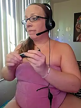 XxMs StarzxX online show from 04/14/26, 10:05