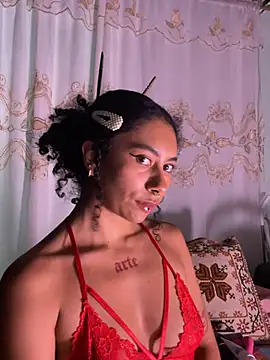 lauraaramirez online show from 07/21/26, 04:42