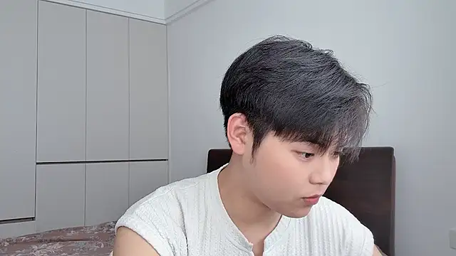 Snapshot of BOLIN_baobao chatting on 07/17/26, 04:41 BOLIN baobao online show from 07/17/26, 04:41