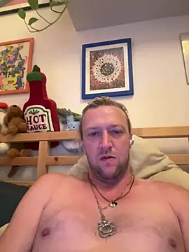 Straight-alex   online show from 07/17/26, 12:45