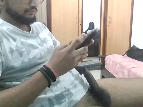 Snapshot of ramvarnan chatting on 07/21/26, 06:54 ramvarnan online show from 07/21/26, 06:54