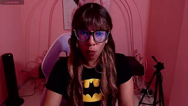 Ariavelvett  online show from 07/23/26, 07:28